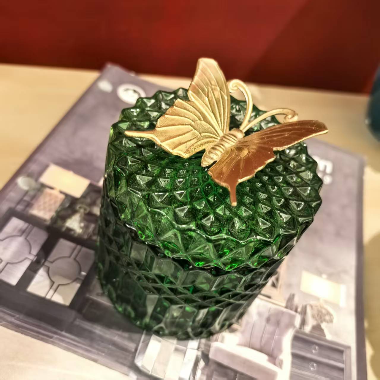 黄铜蜻蜓收纳罐轻奢祖母绿水晶玻璃收纳糖果罐化妆棉签储物罐摆件