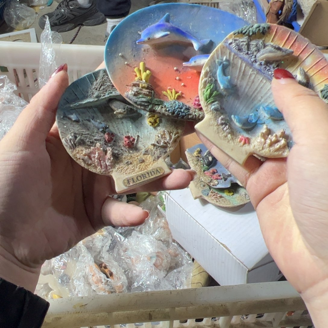 t***a树脂树脂工艺品摆件