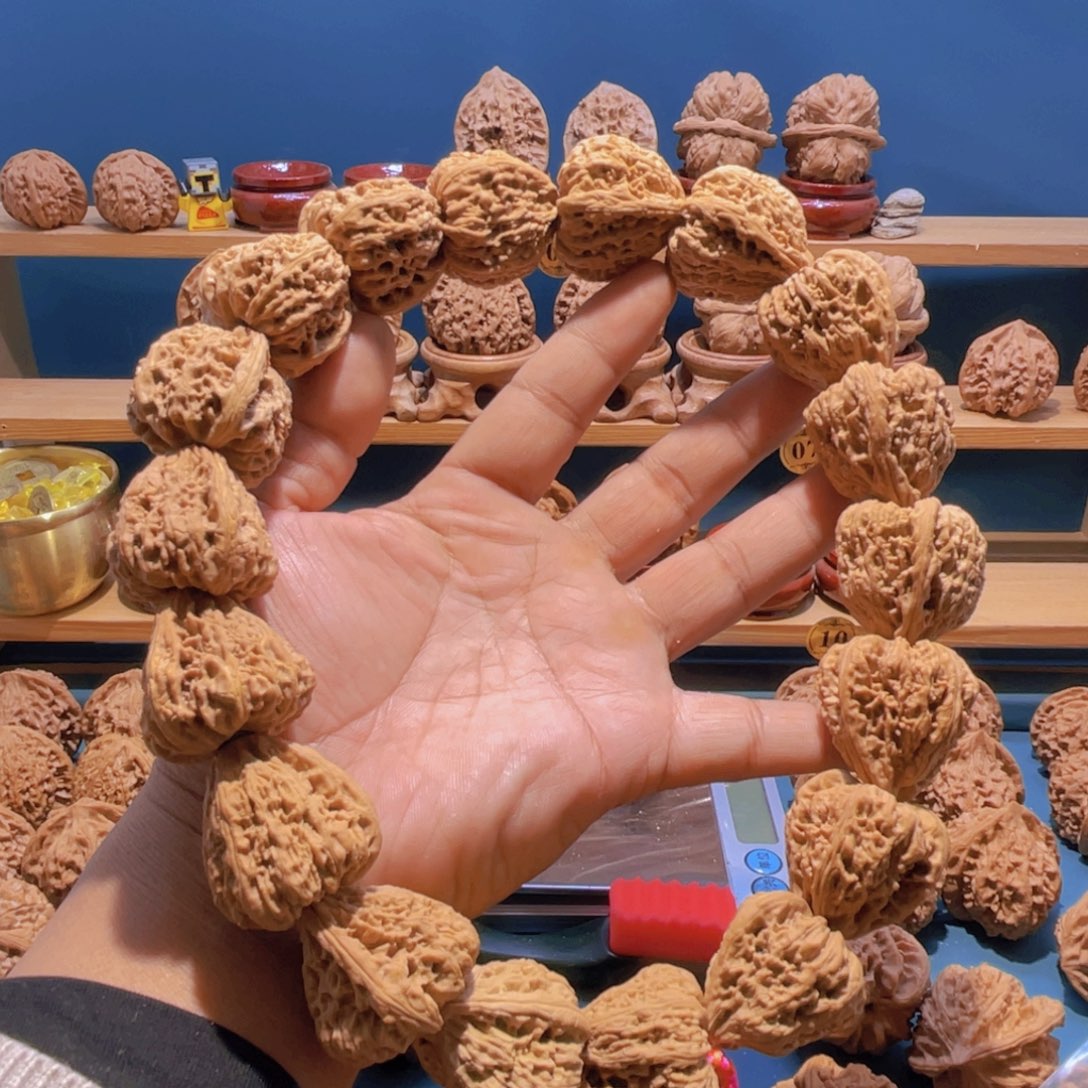 陪***、吊坠文玩核桃涿鹿南疆石三角手持