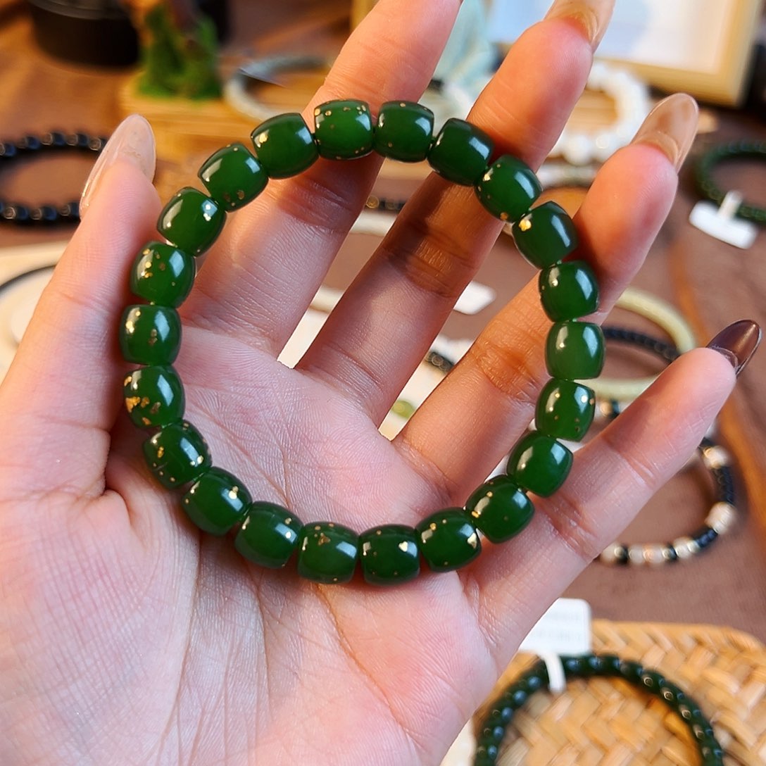 知***黑和田玉未镶嵌手串