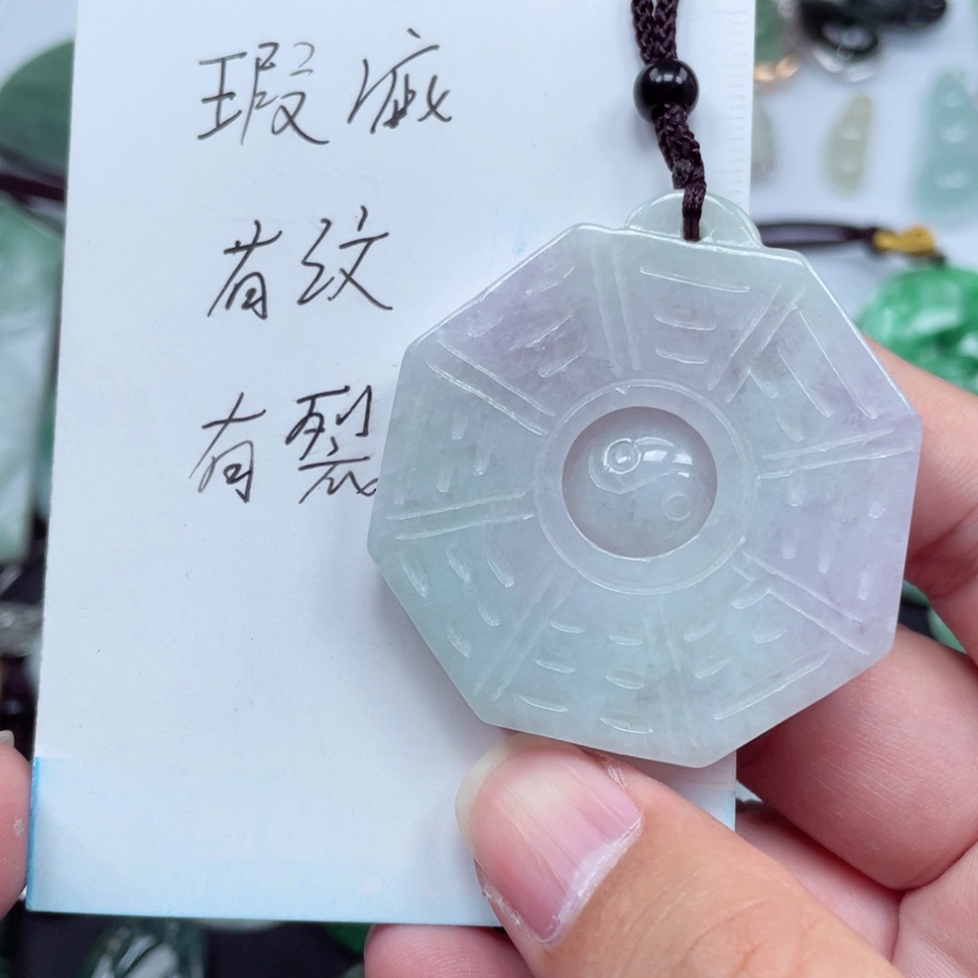 翡翠颈饰未镶嵌85859595858598