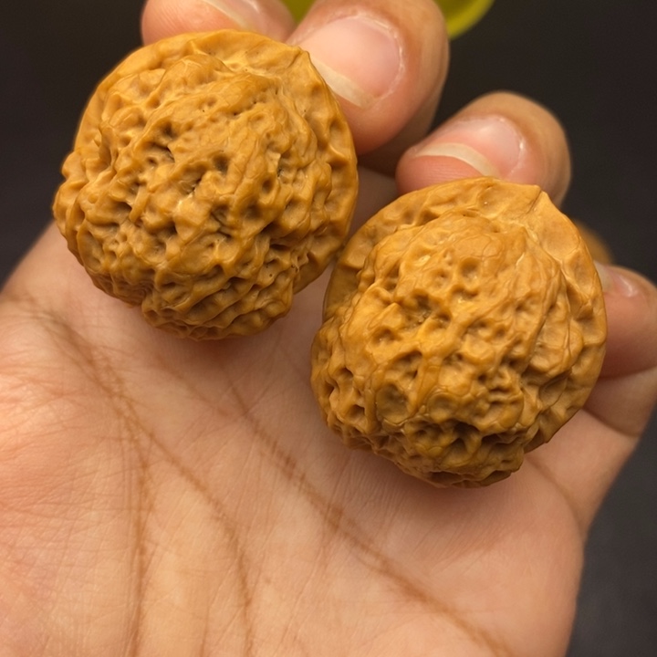 文玩核桃吊坠34尺麻山疙瘩包