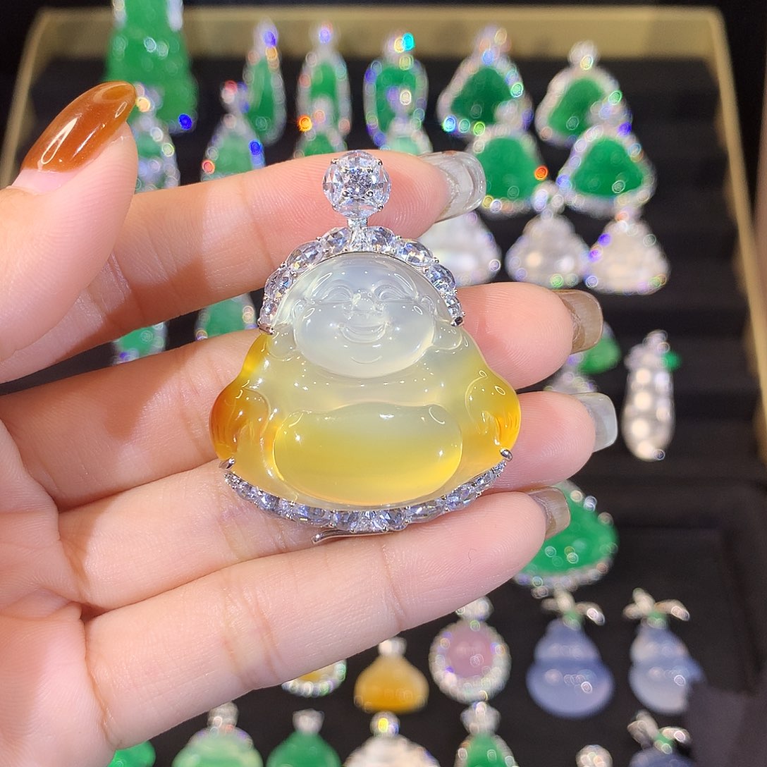 小***子玛瑙/玉髓银S925镶嵌颈饰