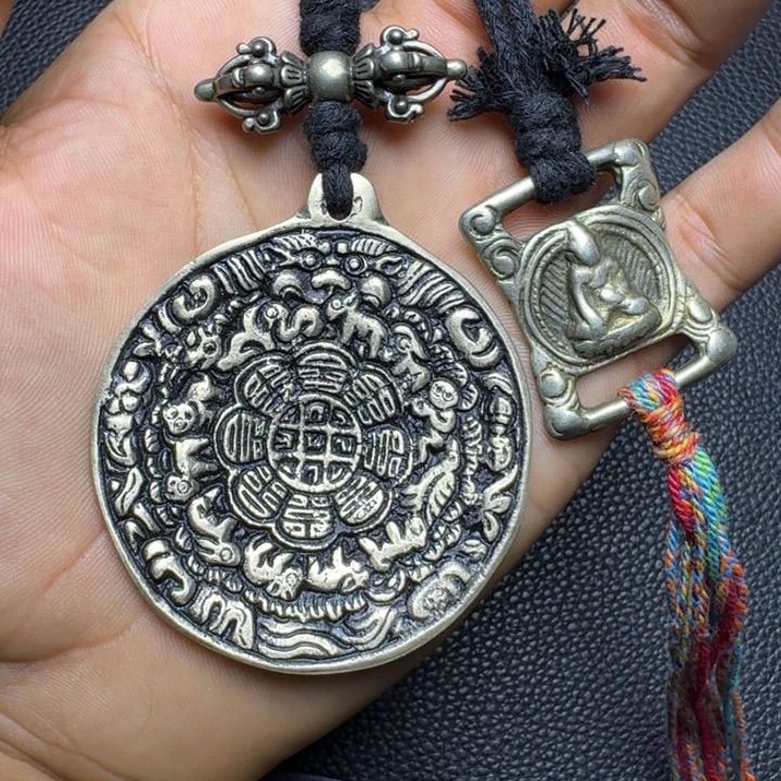 安***翅泥塑藏式风格九宫格..