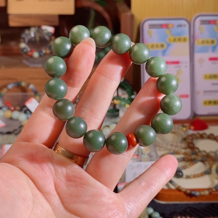 和田玉未镶嵌颈饰W****计