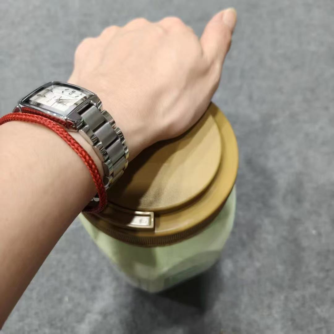 新日期(非临期)绿色大瓶子 收纳罐/麦/ 880