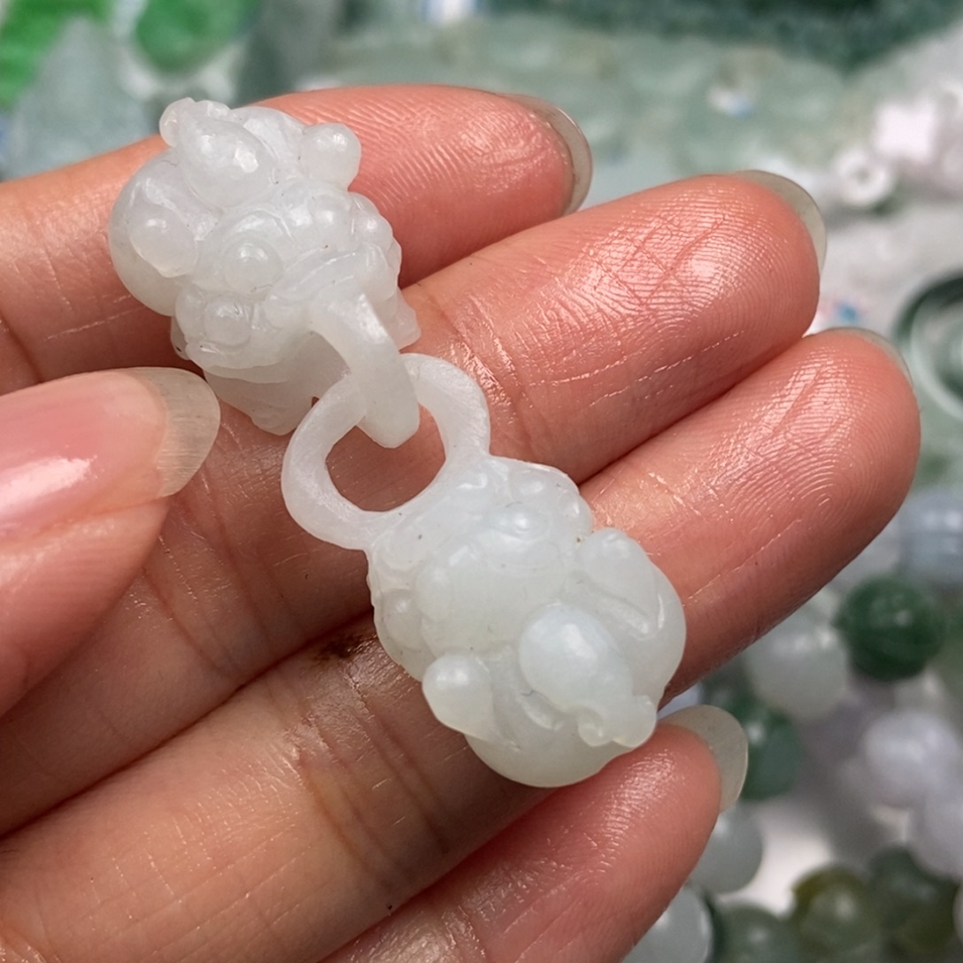 定制翡翠未镶嵌翡翠