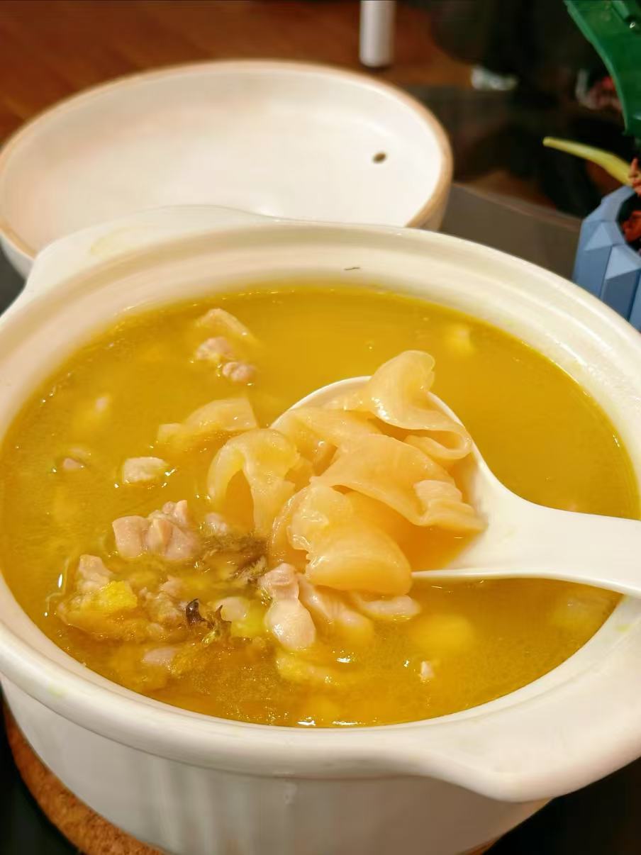 鲍鱼花胶鸡，净重3斤，肉质鲜嫩顺丰包邮