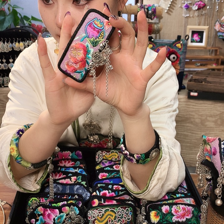 花岗石铁合金发夹