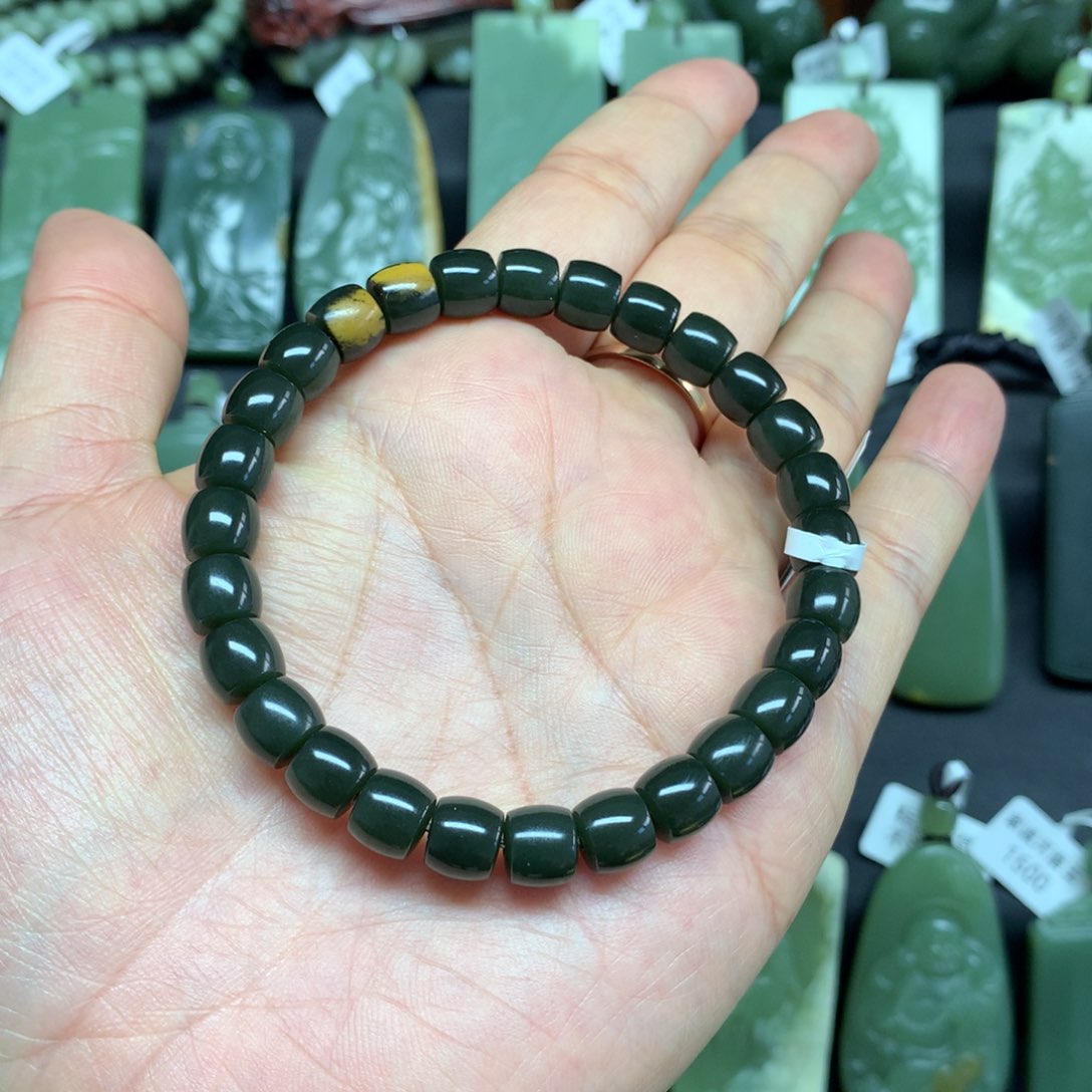 岫岩河磨玉（透闪石质玉）手链未镶嵌羊****连