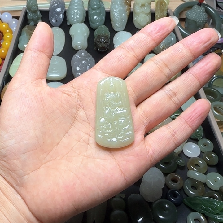 和田玉挂件未镶嵌