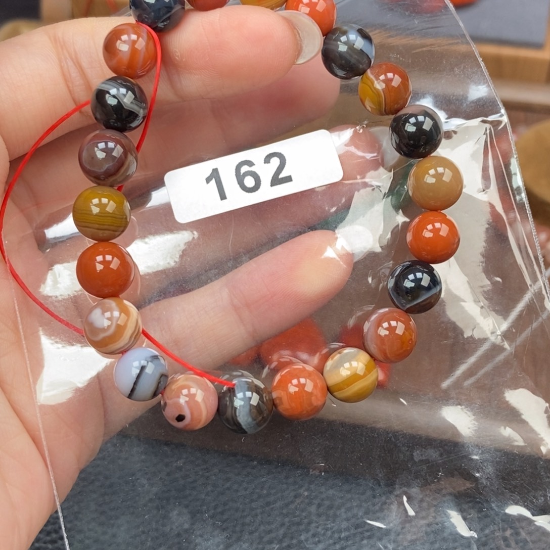 南红玛瑙未镶嵌手链