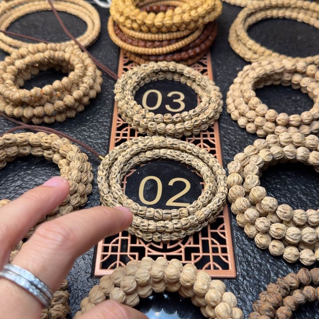 柏香籽/百香籽吊坠k****行