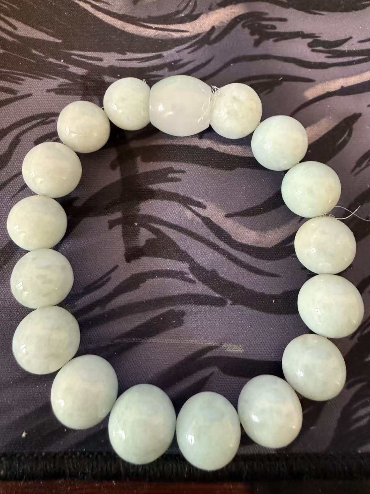 精品白玉菩提手镯严选