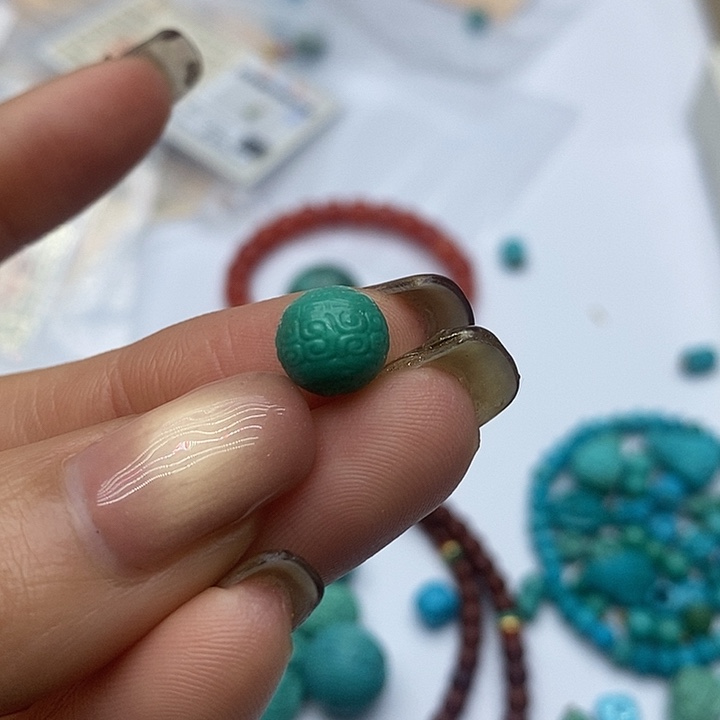 绿松石未镶嵌珠宝奇石