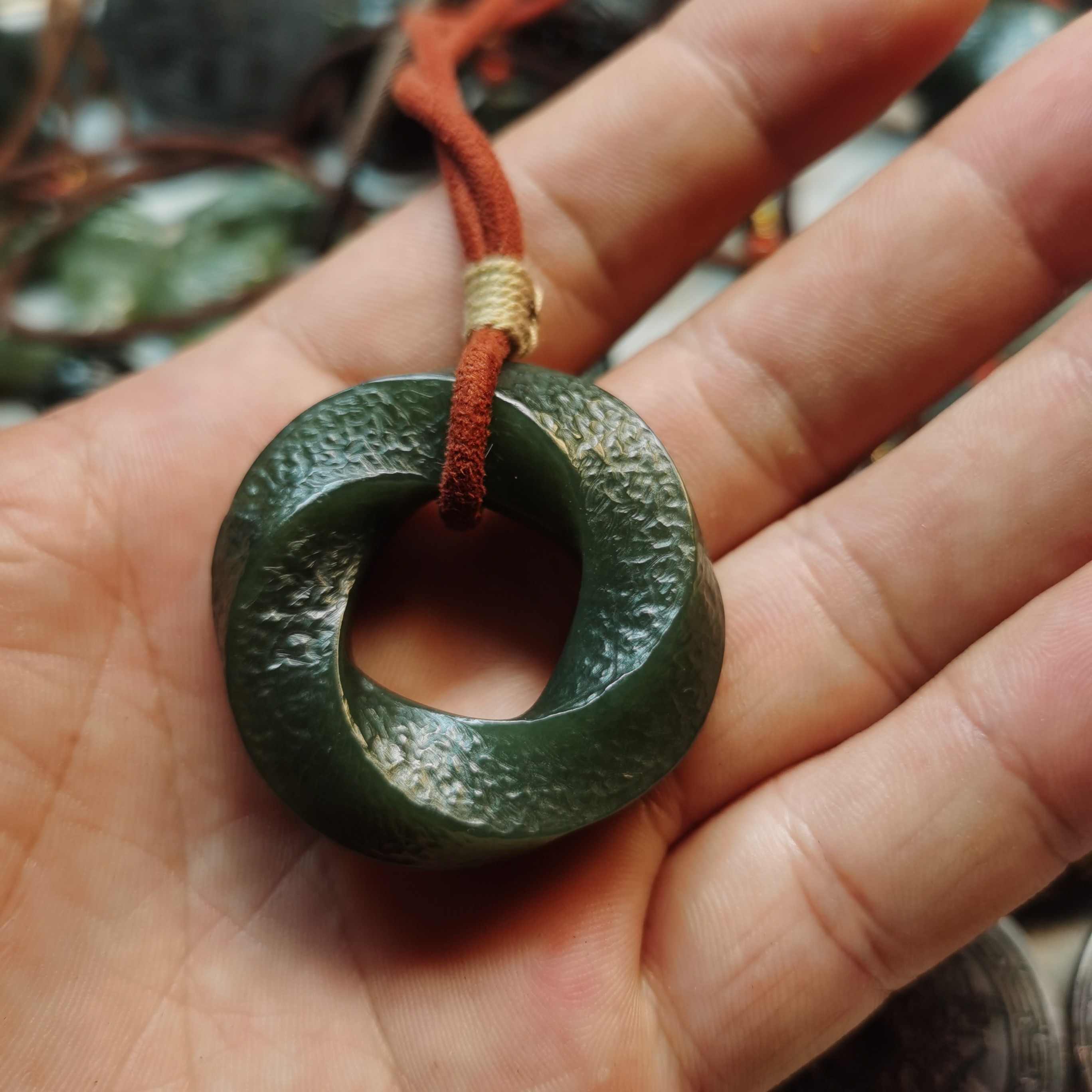 时来运转平安扣时尚百搭精美颈饰