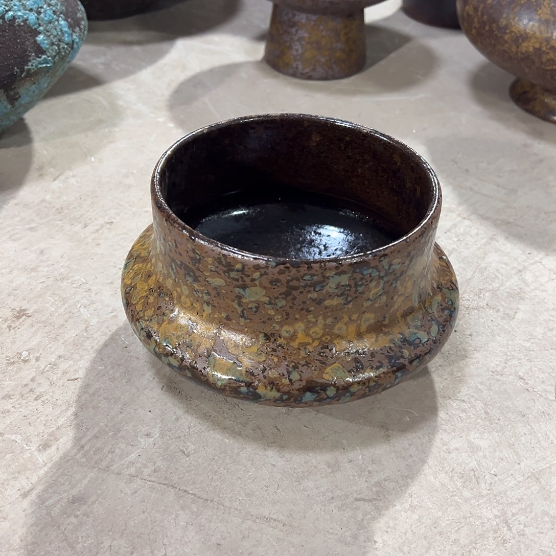 紫砂花盆高11/16无孔