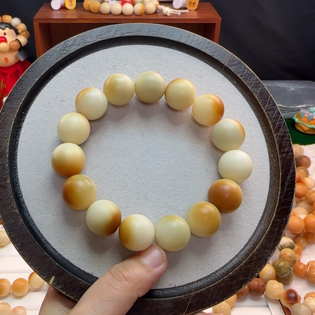 菩提根/象牙果手串卡18.5圆珠干磨瑕疵