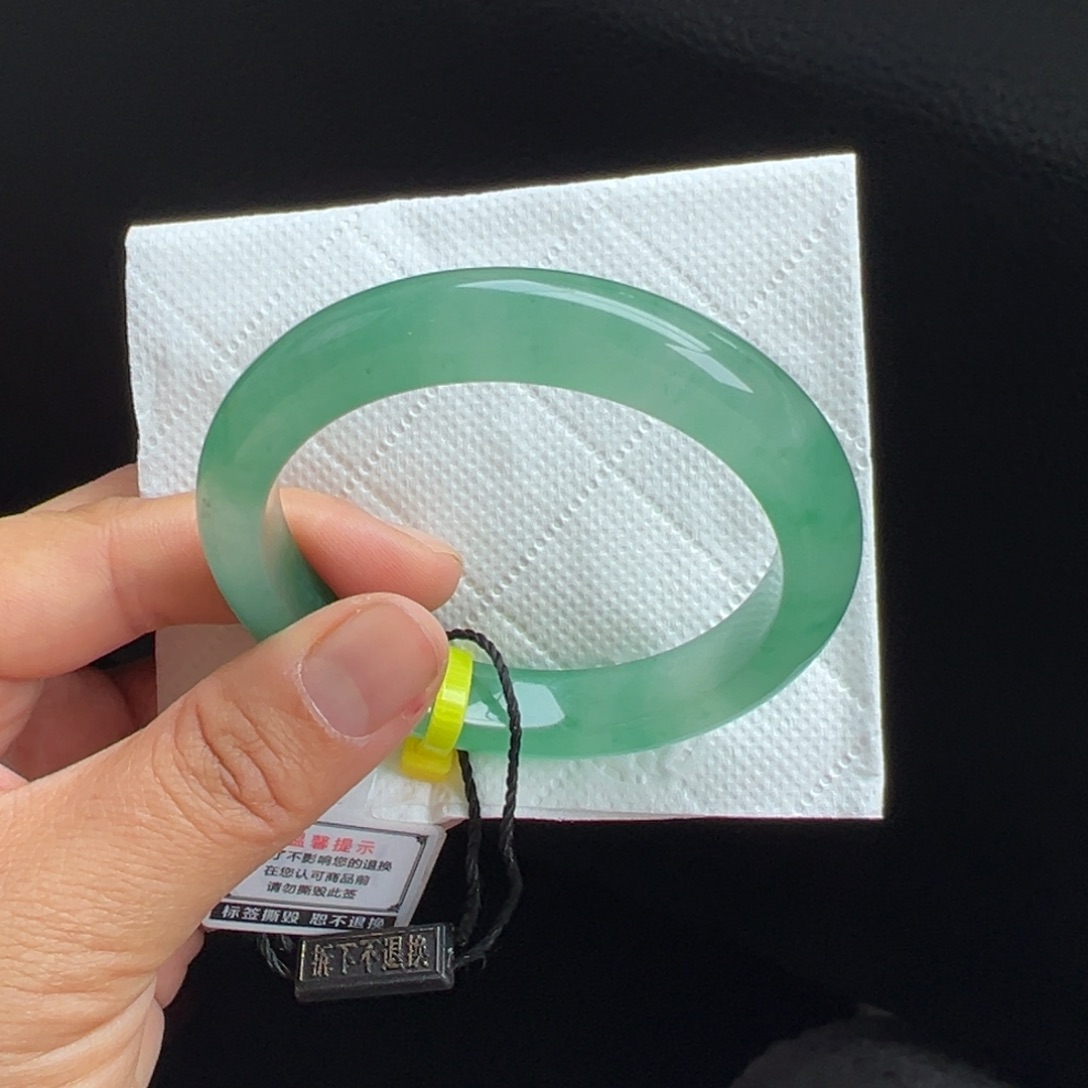 石英质玉未镶嵌手镯非洲翠5253