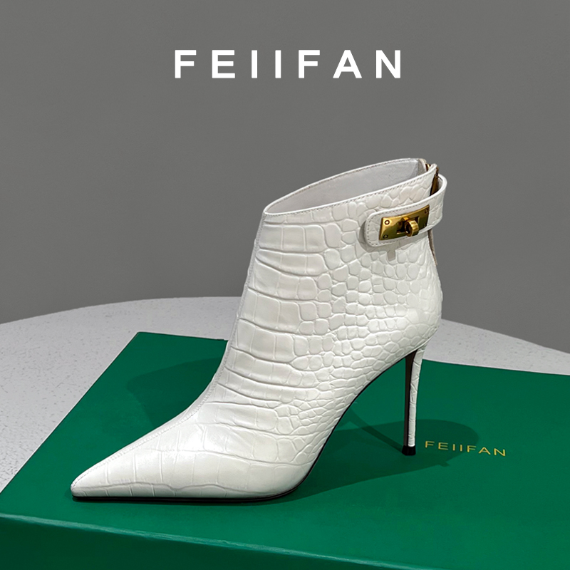 【现货】尖头短靴2025秋冬新款女士细跟高级感不累脚白色高跟鞋1050