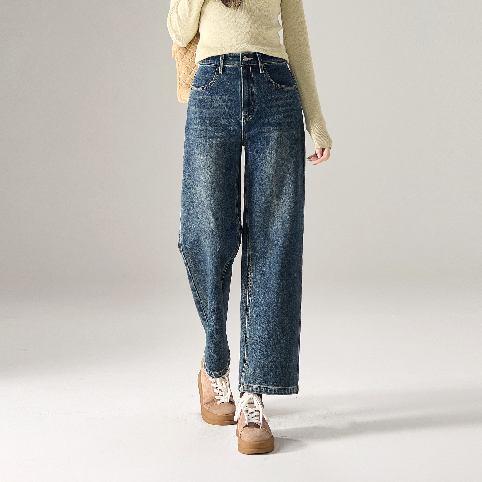 索菲丝尔2025冬季新百搭宽松显瘦加厚保暖高腰阔腿牛仔裤女542521