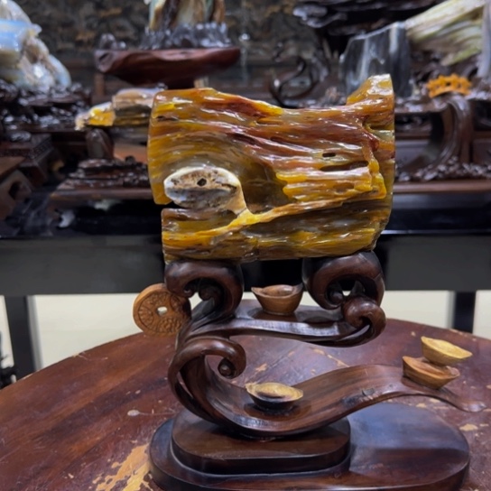 硅化玉摆件未镶嵌