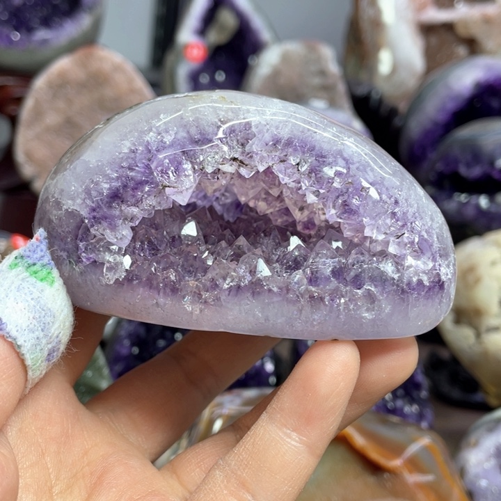 水晶摆件未镶嵌捡漏