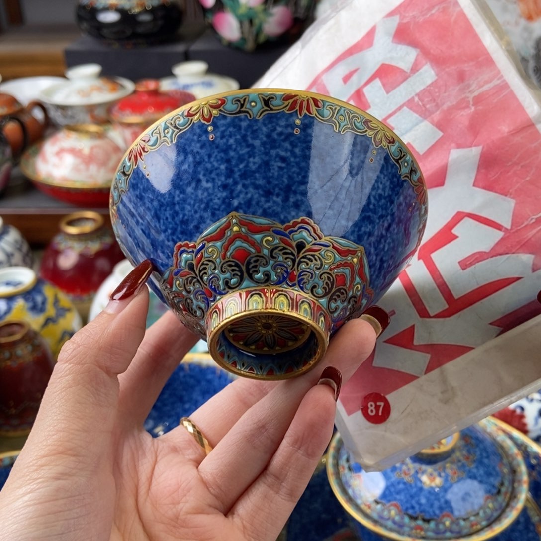 陶瓷艺术家们快来加入吧。