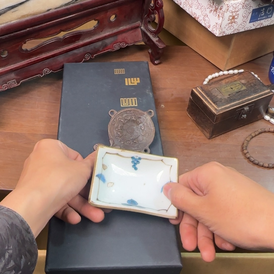 陶瓷孤品单件车里拍