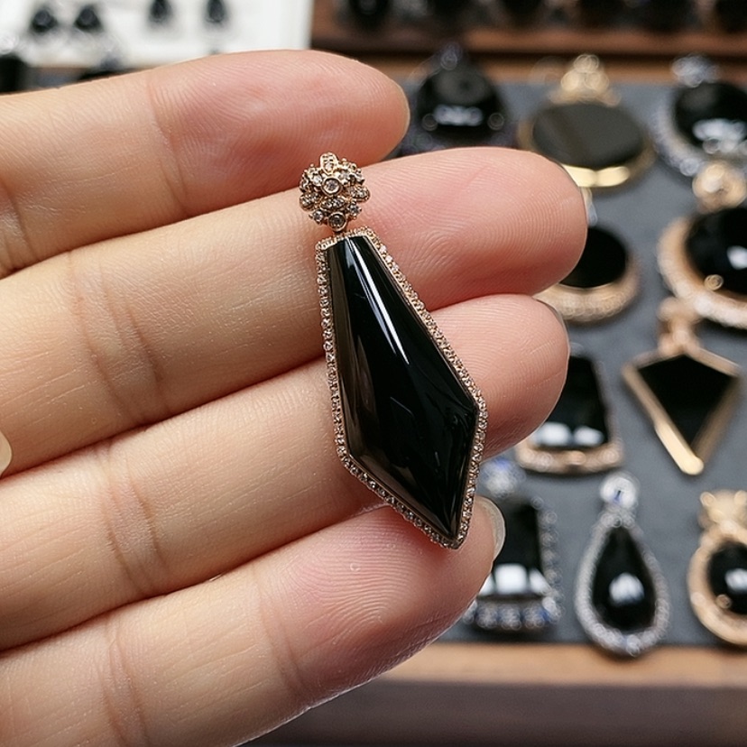 【闪购商品】翡翠18K金镶嵌颈饰缅甸翡翠