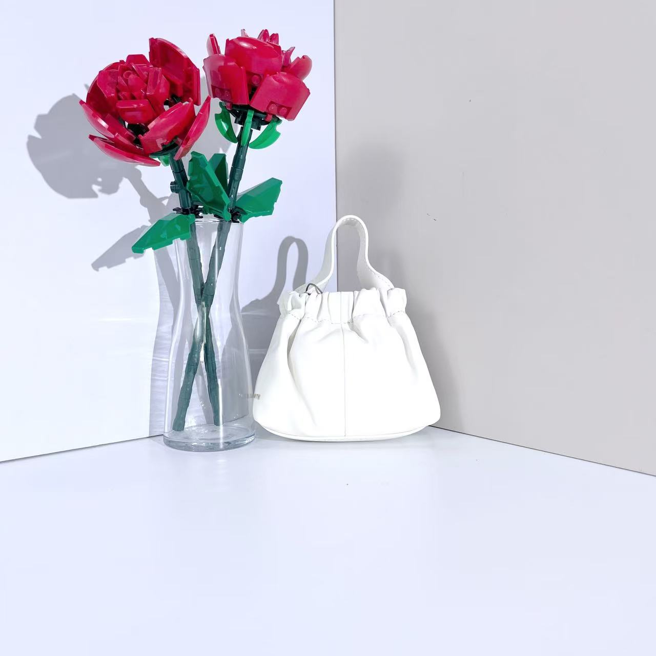 CHARLES&KEITH 80151299奶白色XS女士单肩斜跨包-杨灬