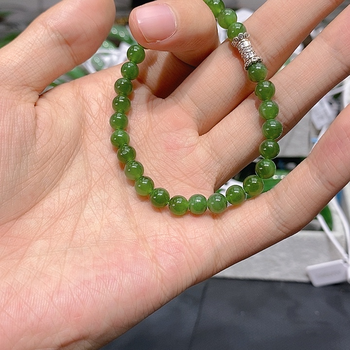 和田玉未镶嵌手串