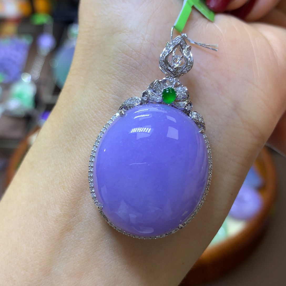 【闪购商品】翡翠颈饰18K金镶嵌翡翠