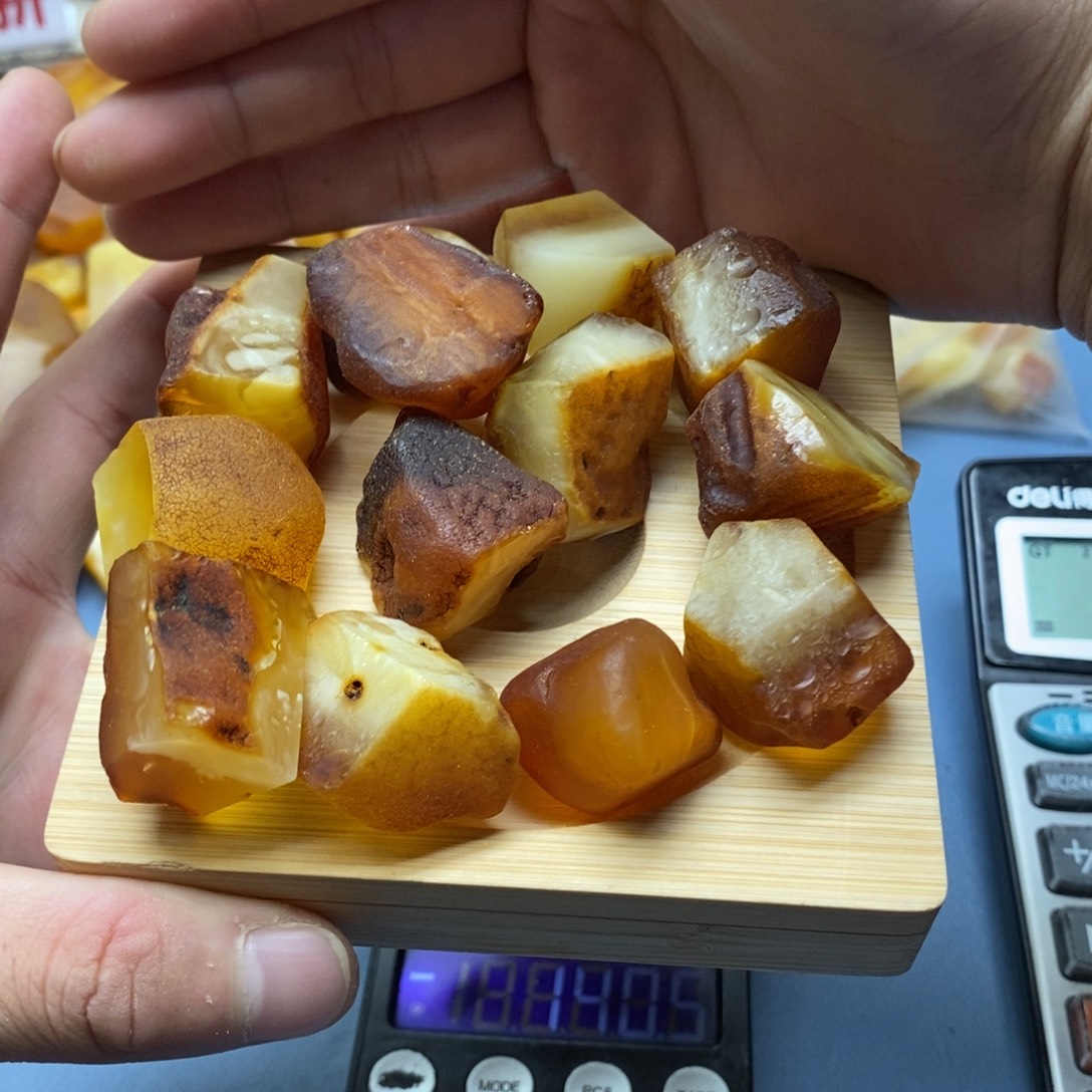 定制琥珀定制蜜蜡未镶嵌传世琥珀蜜蜡定制