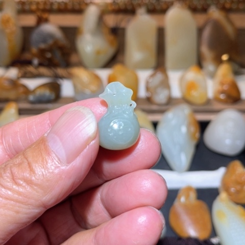 和田玉吊坠(不含链)未镶嵌