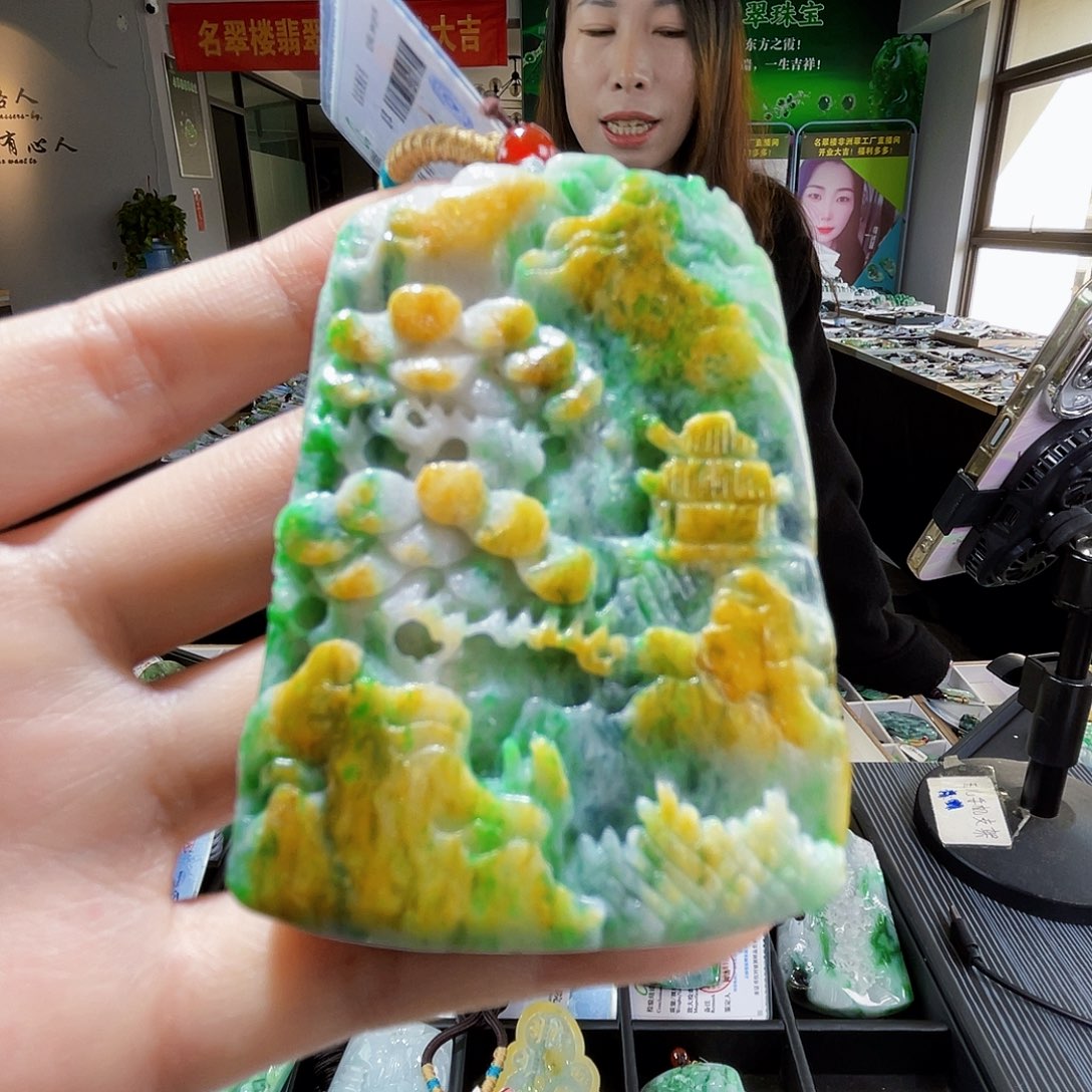 颈饰未镶嵌翡翠翡翠