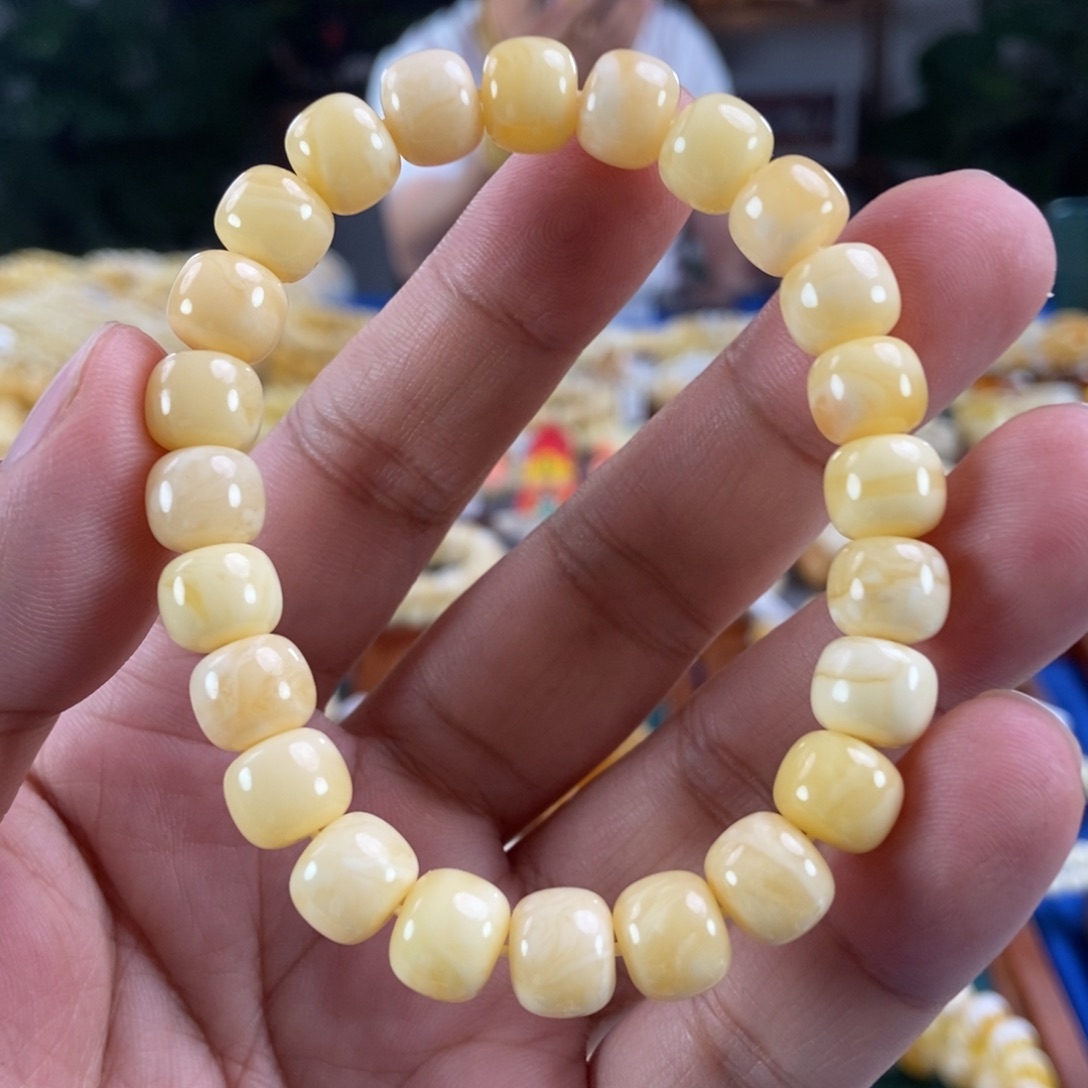 未镶嵌琥珀珠宝奇石9+浓白花蜡老型11.83