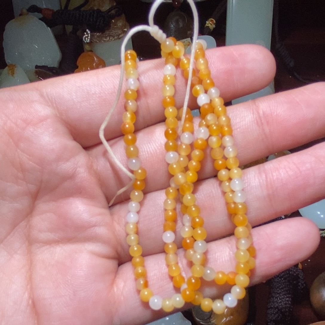 和田玉颈饰未镶嵌珠***峰