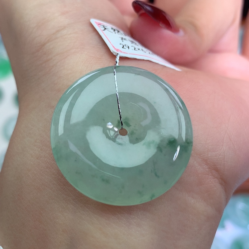 【闪购商品】翡翠吊坠(不含链)未镶嵌