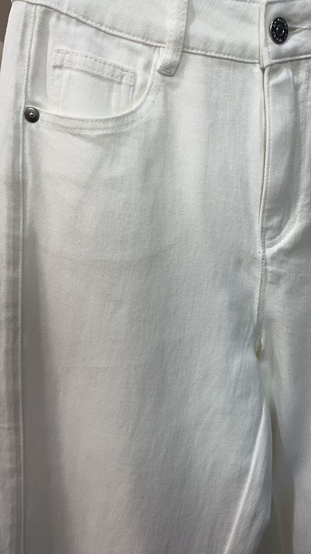 [富贵] 时尚女休闲潮流白色牛仔裤ZK336