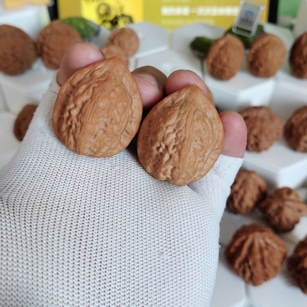 7***7把件文玩核桃全品原装舍利子31+边