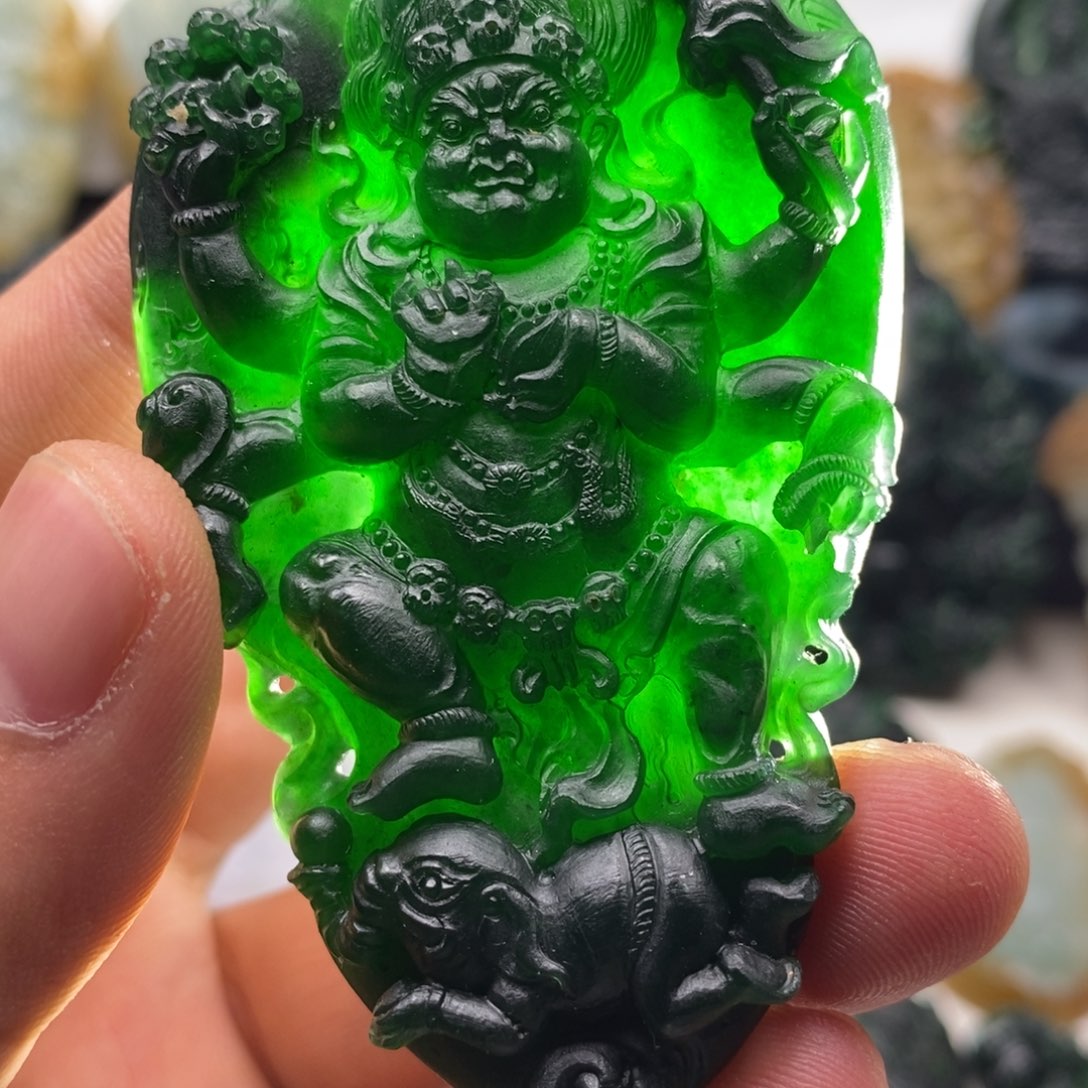 定制翡翠未镶嵌天然翡翠A货大黑天