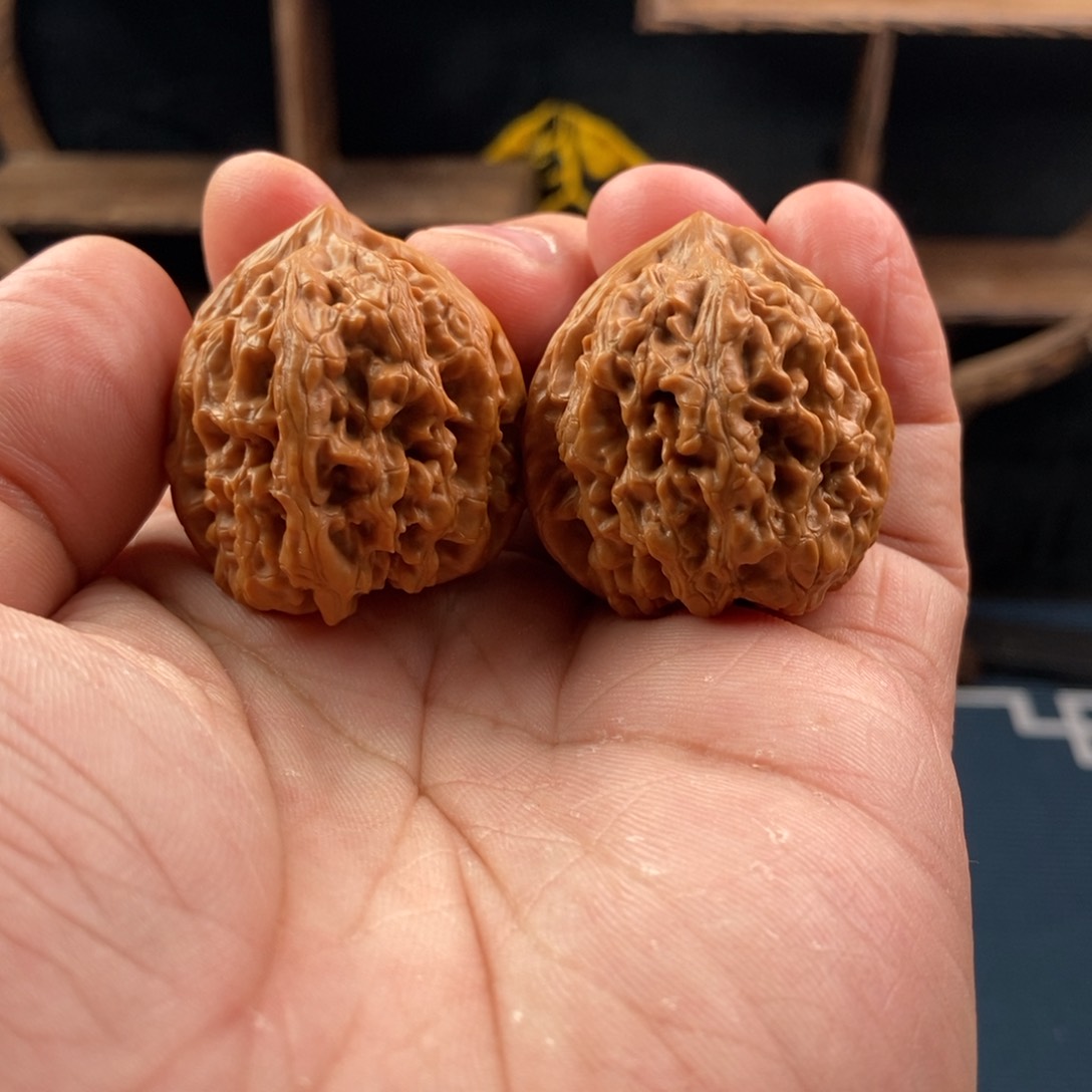 文玩核桃把件33-37-35原生态太行龙纹