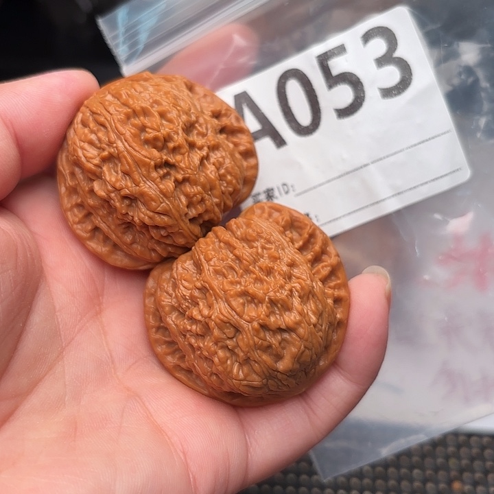 把件桃核核桃绣球42