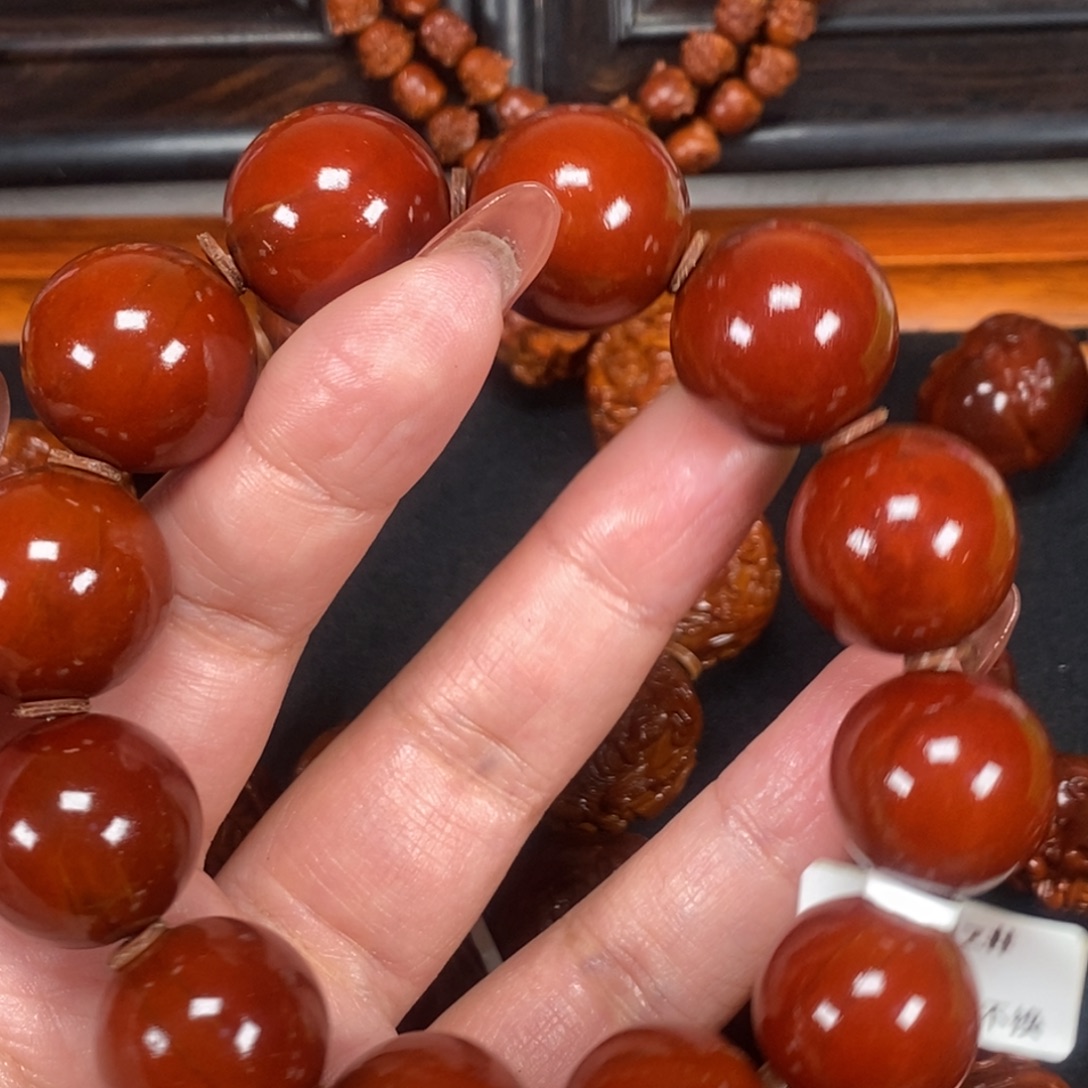 往***风橄榄核吊坠光珠111111