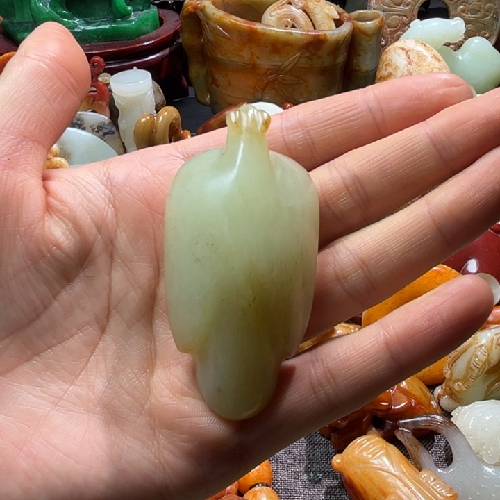 永***士和田玉未镶嵌挂件
