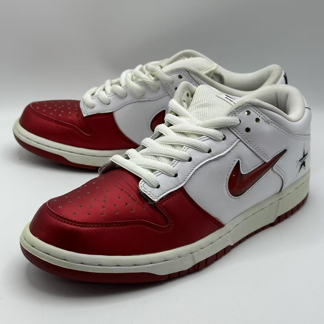 95新 MM6 42.5码/  Dun SB 牛皮 板鞋白红/无原盒 ck3480 