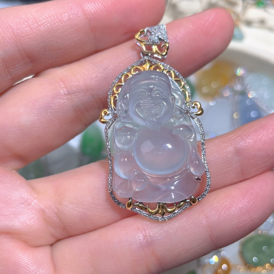 翡翠颈饰18K金镶嵌翡翠