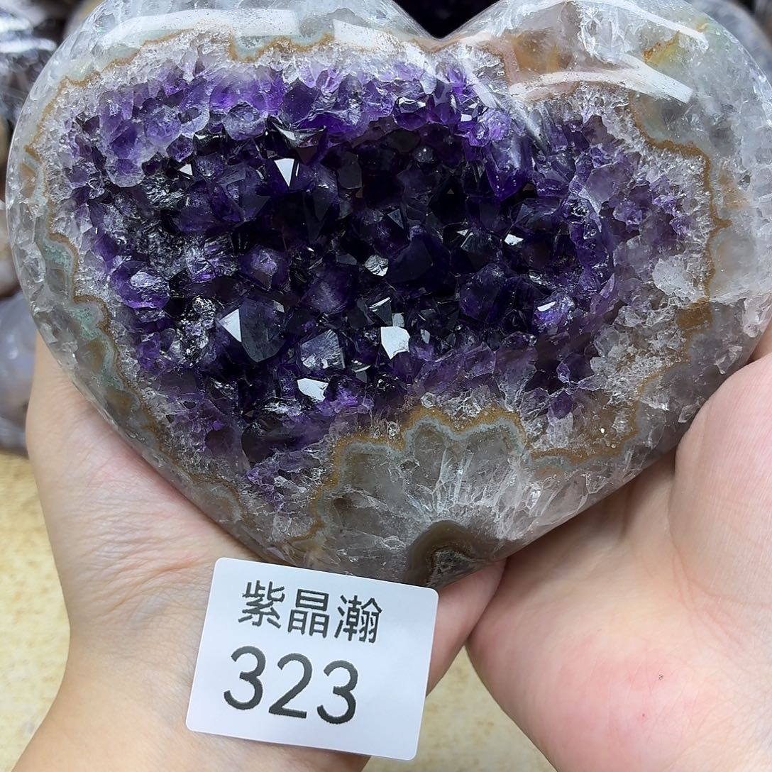 未镶嵌大型摆件（非配饰）水晶