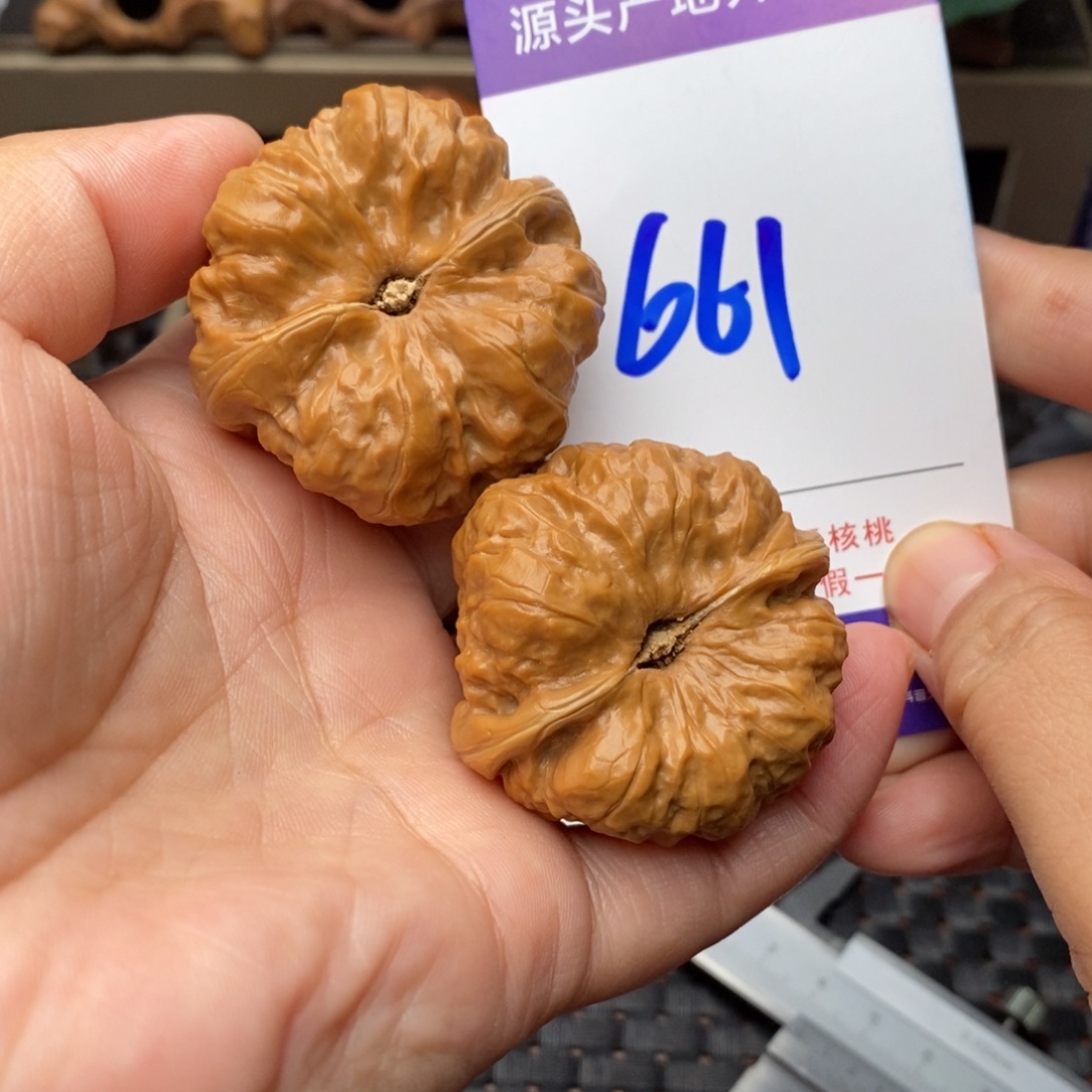 文玩核桃把件核桃